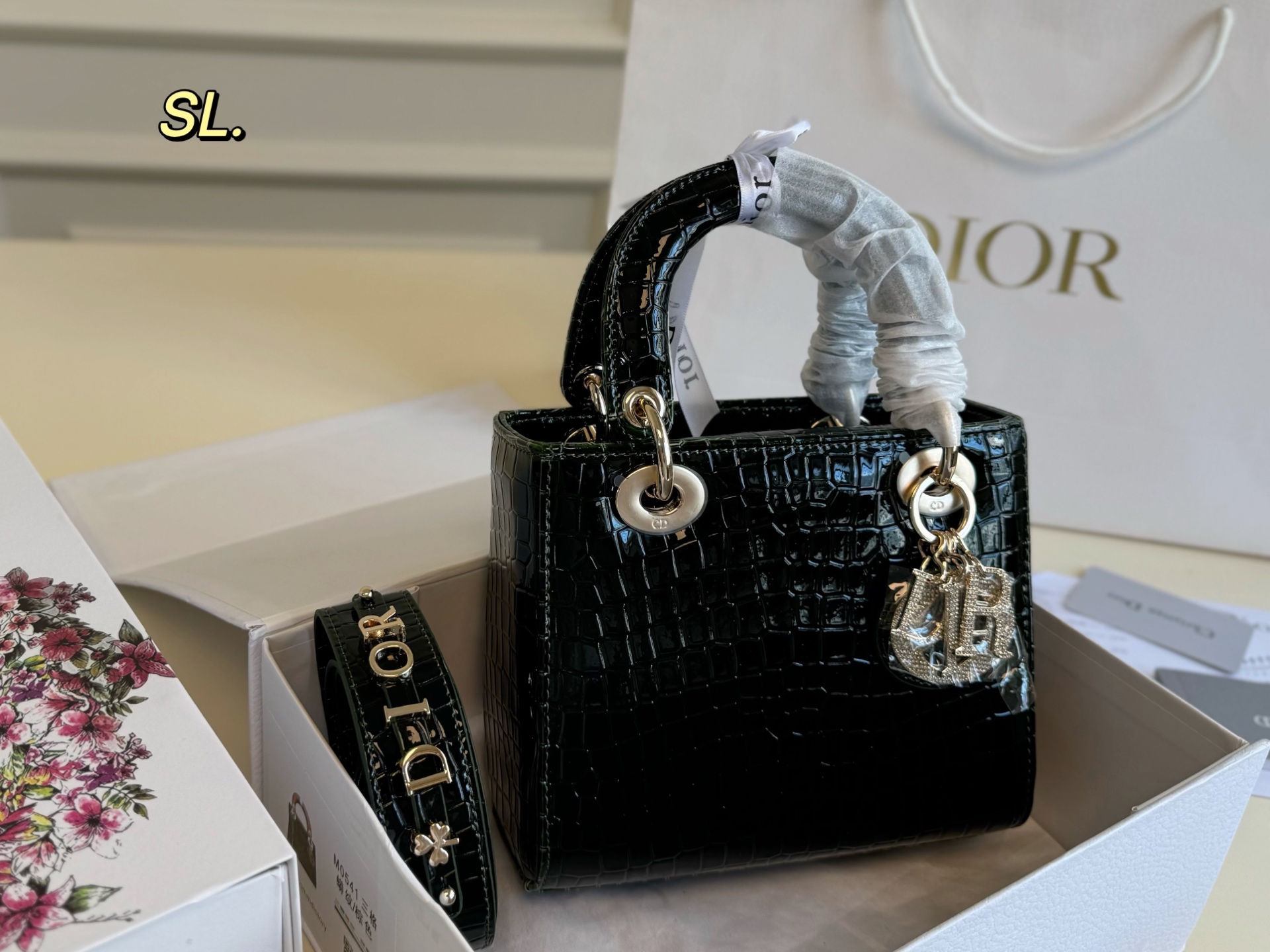 DIOR bag 129